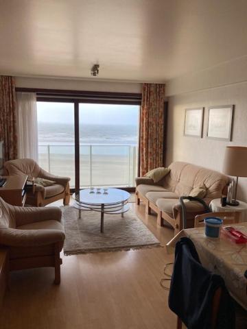Seagull, Ruim En Volledig Vernieuwd Appartement Met Zeezicht In Westende Middelkerke Zewnętrze zdjęcie
