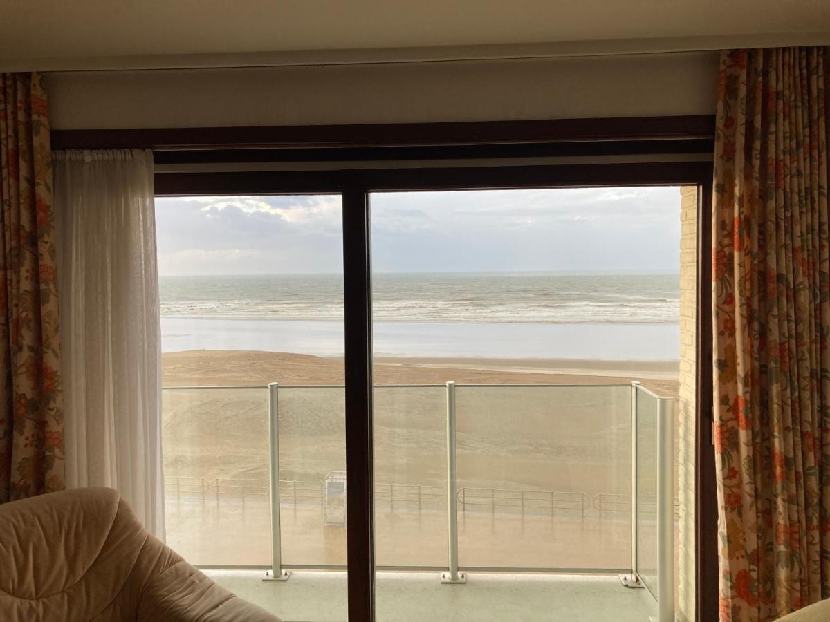Seagull, Ruim En Volledig Vernieuwd Appartement Met Zeezicht In Westende Middelkerke Zewnętrze zdjęcie