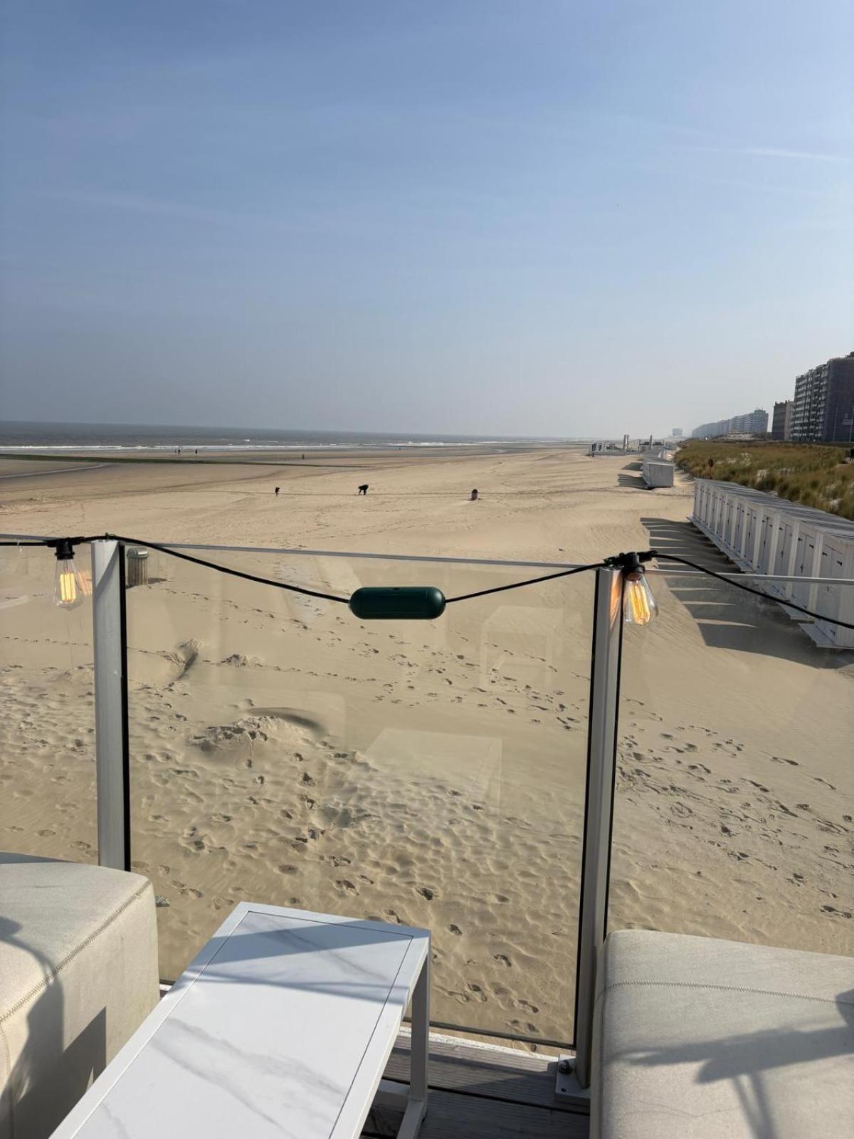 Seagull, Ruim En Volledig Vernieuwd Appartement Met Zeezicht In Westende Middelkerke Zewnętrze zdjęcie