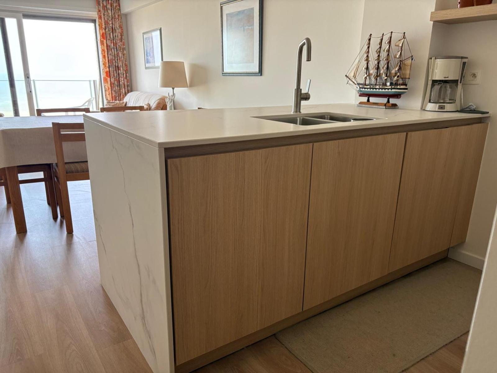 Seagull, Ruim En Volledig Vernieuwd Appartement Met Zeezicht In Westende Middelkerke Zewnętrze zdjęcie