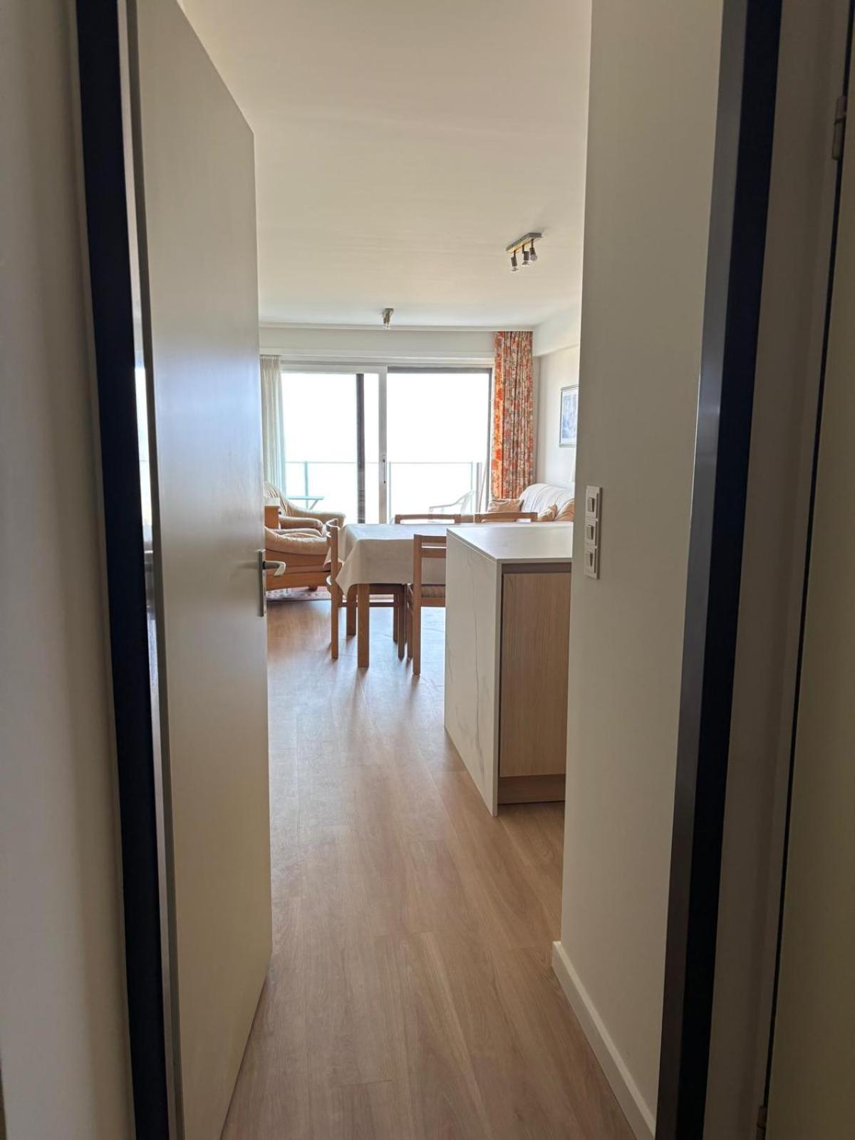Seagull, Ruim En Volledig Vernieuwd Appartement Met Zeezicht In Westende Middelkerke Zewnętrze zdjęcie