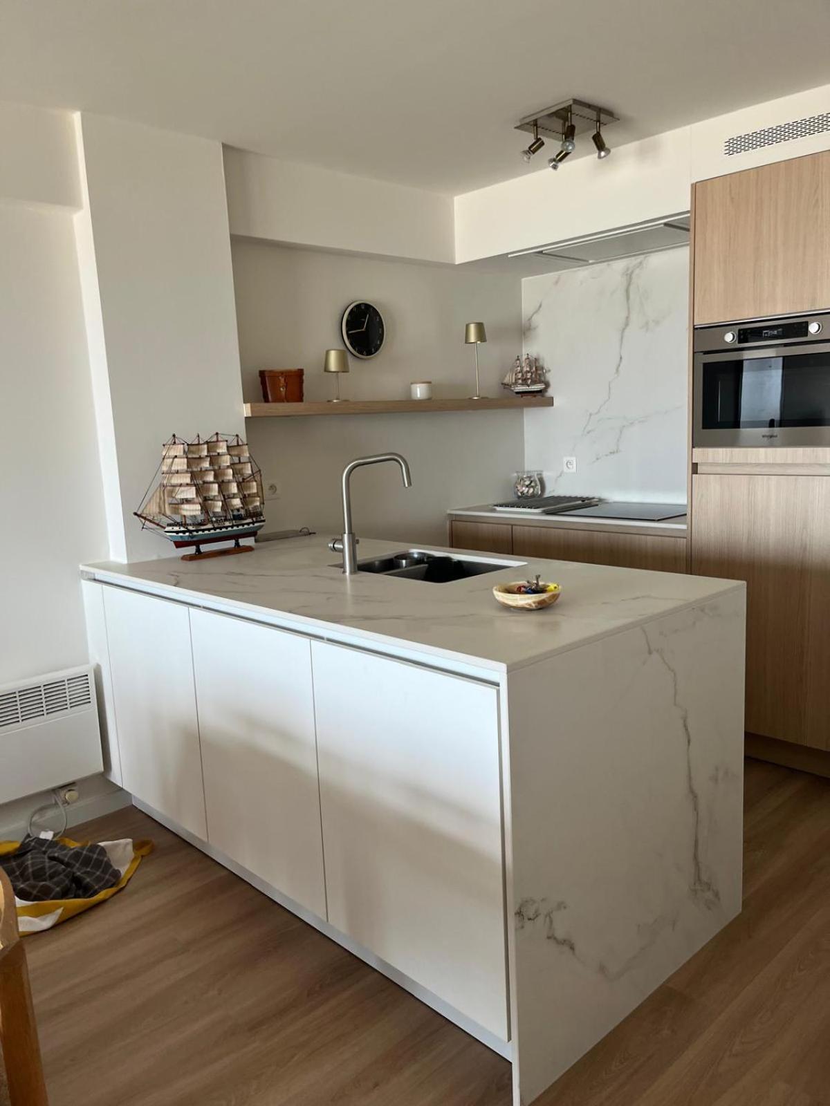 Seagull, Ruim En Volledig Vernieuwd Appartement Met Zeezicht In Westende Middelkerke Zewnętrze zdjęcie